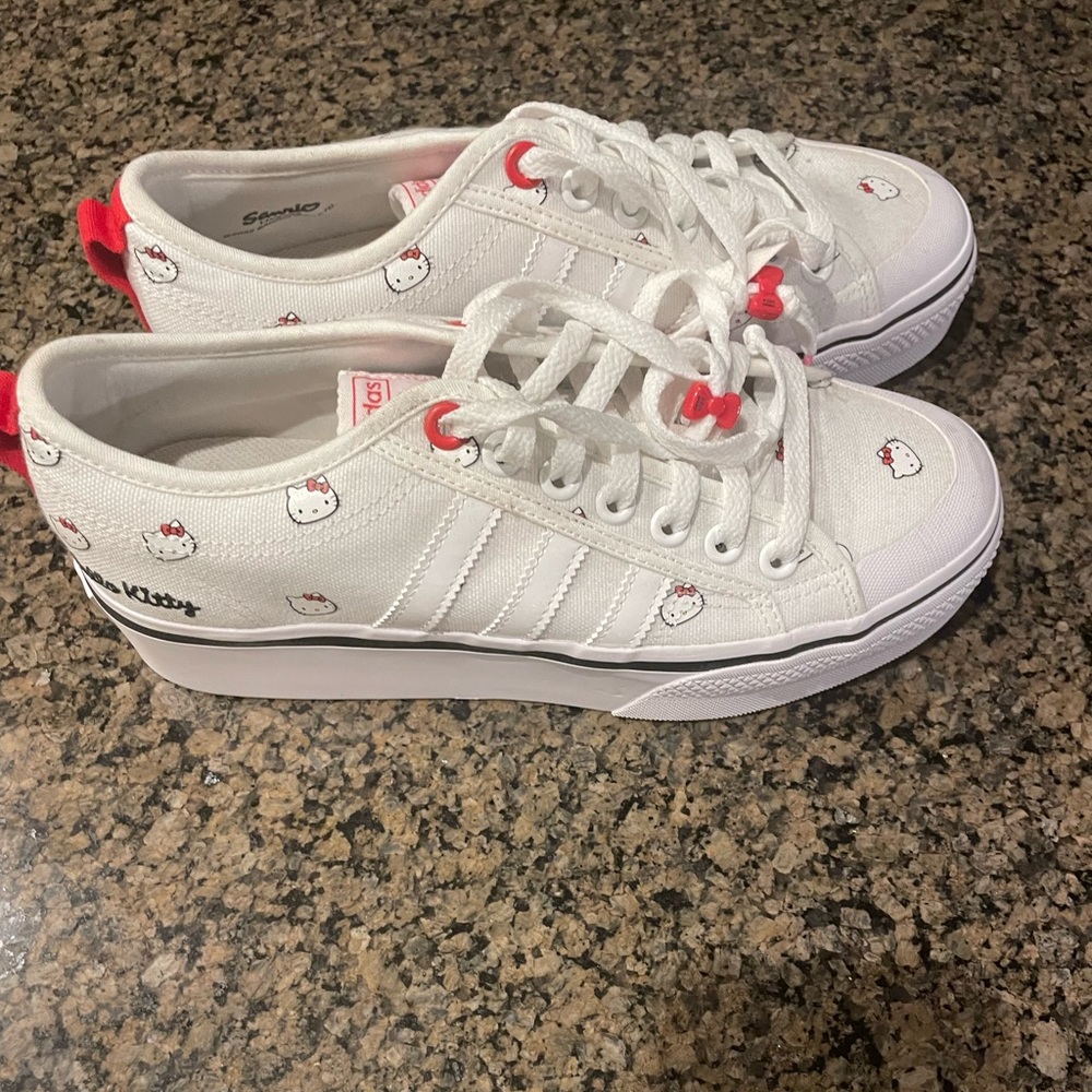 Adidas hello kitty nizza sneaker
